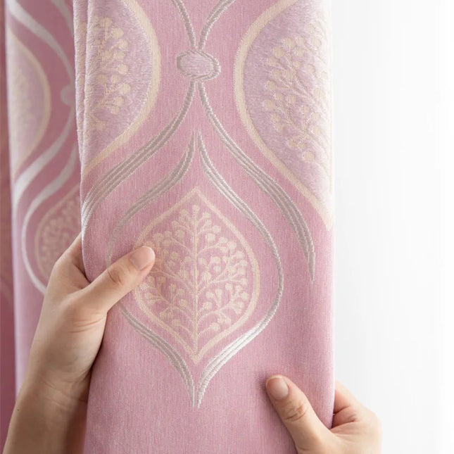 Thick, printed window curtains in blue or pink