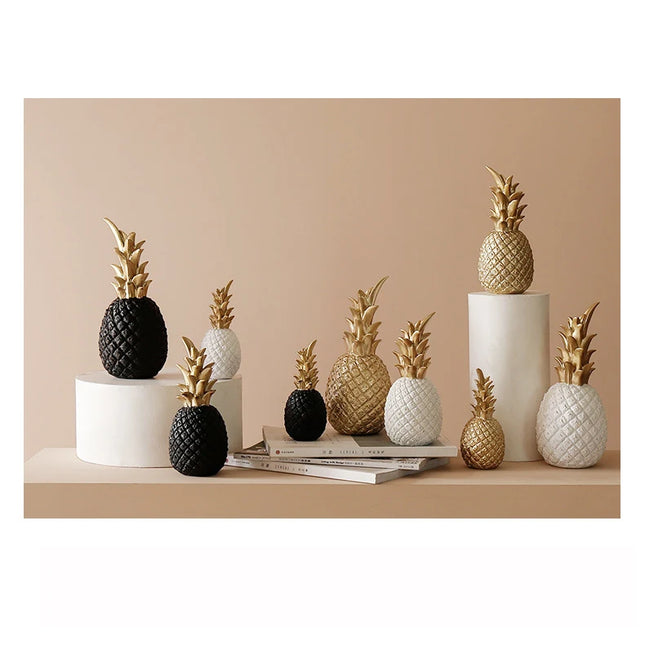 Figurines d'ananas en résine