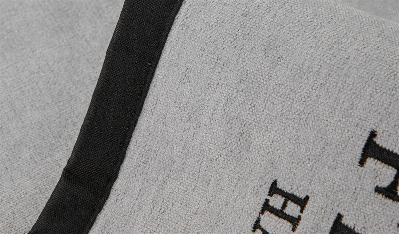 Cubiertas individuales para sofá con bordado Friend en colores neutrosFundas de sofá