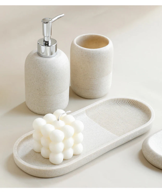 5-piece bathroom accessory set