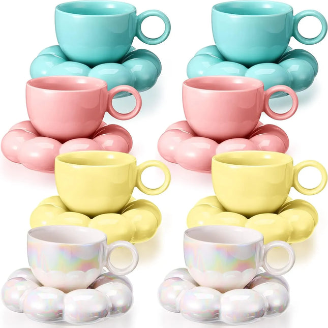 Tasse et soucoupe en forme de nuage