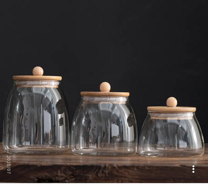 Pots de stockage en verre sphériques scellés avec couvercles en liège et en bambou