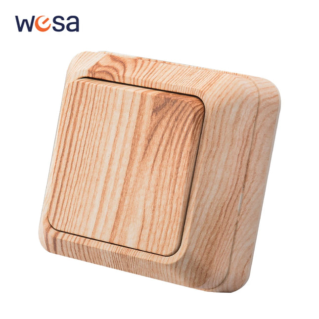 Enchufe de superficie con toma de tierra efecto madera (estándar UE)EnchufesHardware > Power & Electrical Supplies > Power Outlets & Sockets > Wall Outlets