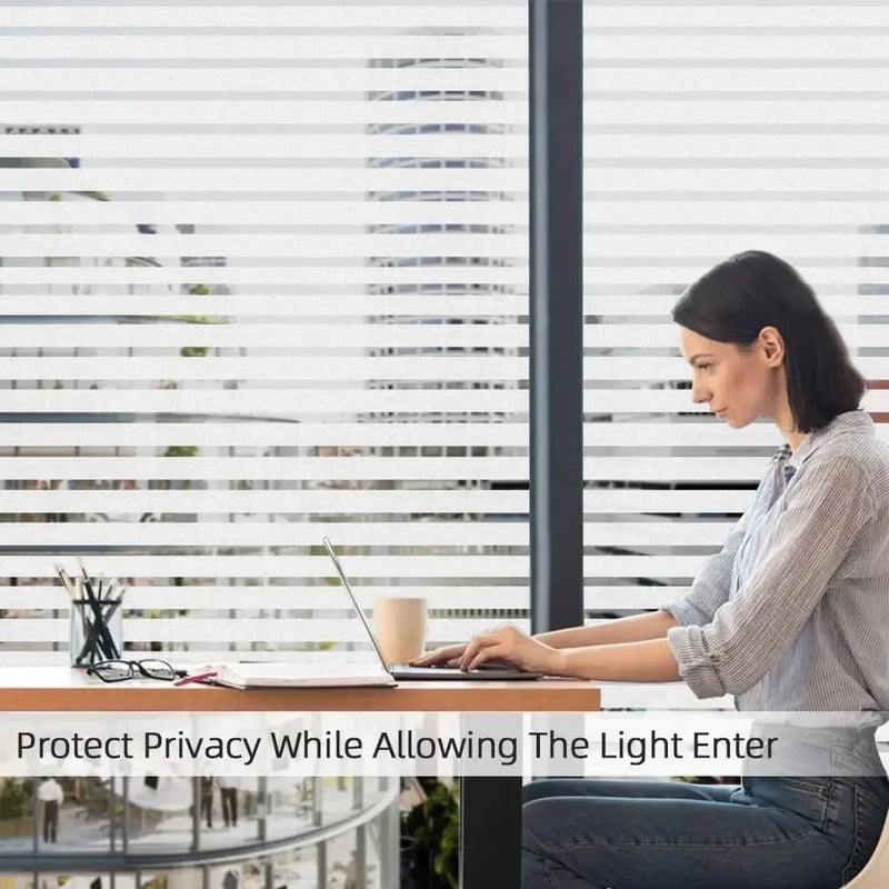 Película de privacidad para ventanas rayada, estática, sin adhesivo para hogar, oficina y salas de reunionesAdhesivosHome & Garden > Decor > Window Treatments > Window Films