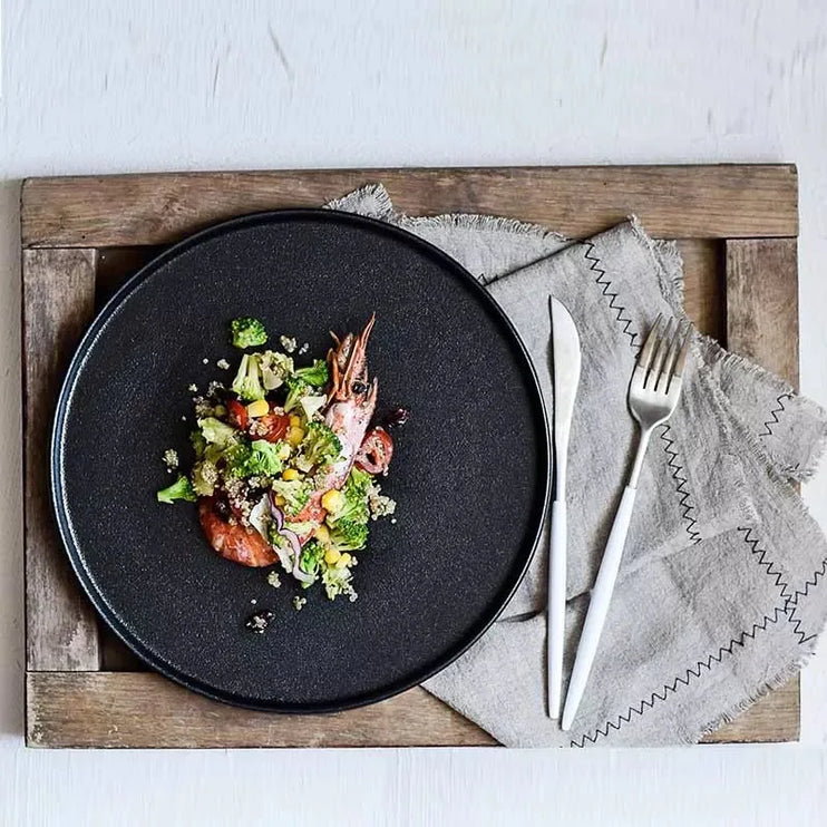 Plato de cena de cerámica negra de estilo japonés