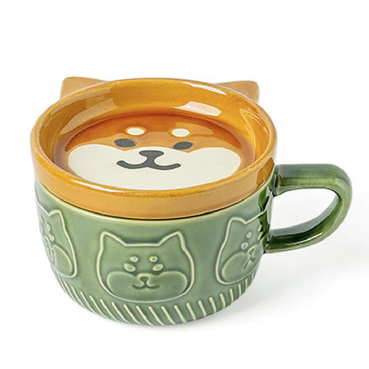 Ceramic coffee mug with animal drawings