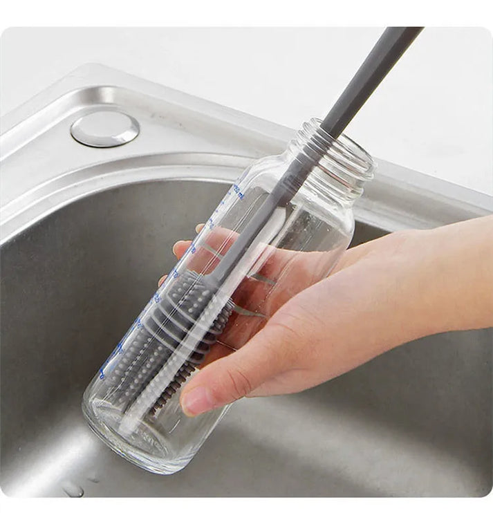 Silicone brush for cleaning bottles and baby bottles