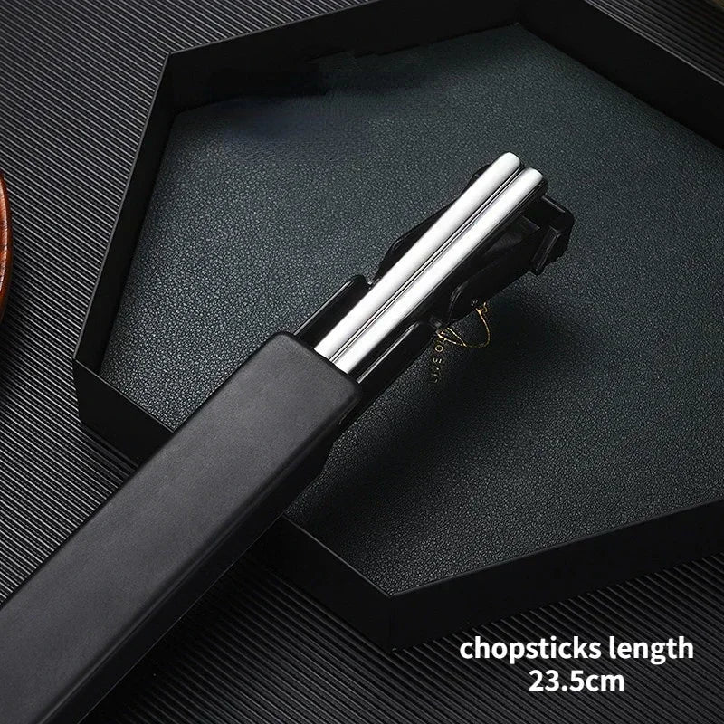 Palillos portátiles de acero inoxidable con estuche de almacenamientoCubiertos
