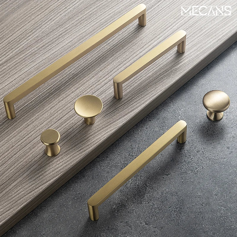 Tiradores y pomos de latón lisos para mueblesPomos y TiradoresHardware > Hardware Accessories > Cabinet Hardware > Cabinet Knobs & Handles