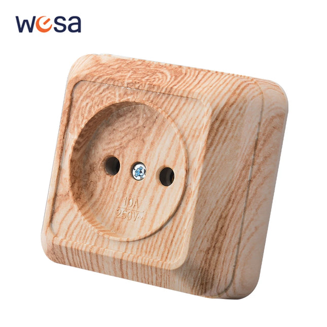 Enchufe de superficie con toma de tierra efecto madera (estándar UE)EnchufesHardware > Power & Electrical Supplies > Power Outlets & Sockets > Wall Outlets
