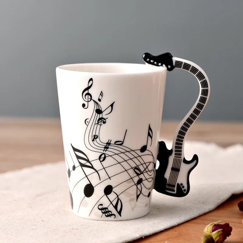 Taza de Cerámica 250ml con Notas Musicales y Asa en Forma de InstrumentoTazasHome & Garden > Kitchen & Dining > Tableware > Drinkware > Coffee & Tea Cups