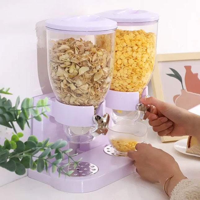 Vertical mechanical food dispensers