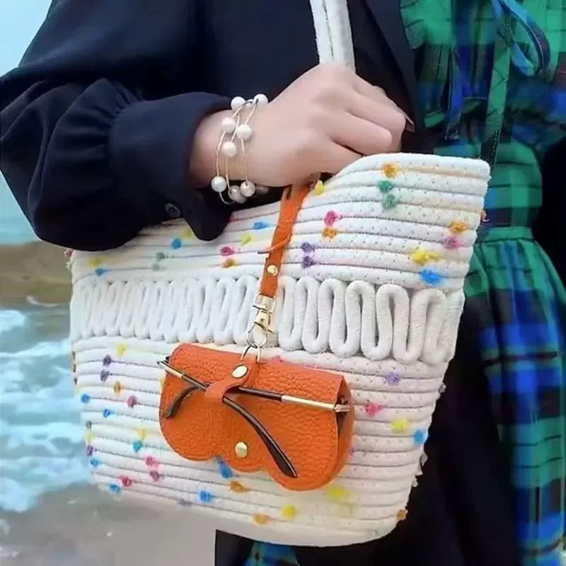 Funda de gafas de cuero suave, colgable y antichoqueAccesoriosHealth & Beauty > Personal Care > Vision Care > Eyewear Accessories > Eyewear Cases & Holders