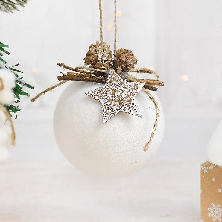 White Christmas balls with shapes 1/2 pcs