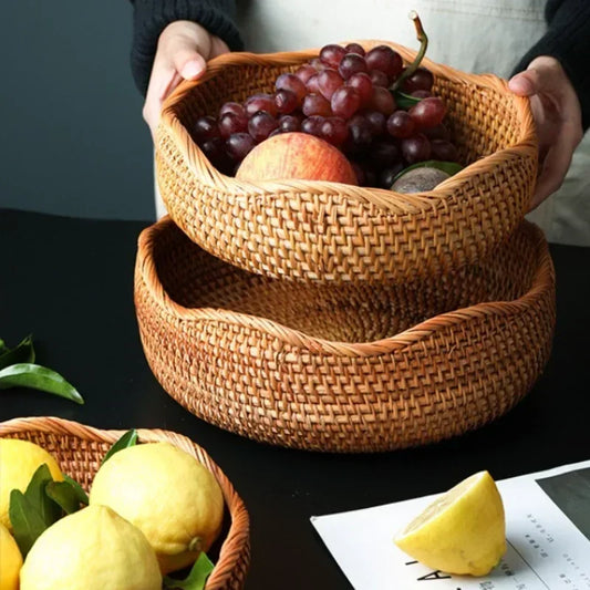 Round rattan baskets in three sizes