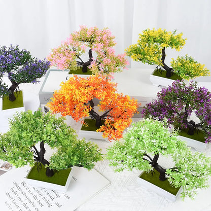 Macetas con plantas artificiales pequeñas, decoración de mesa