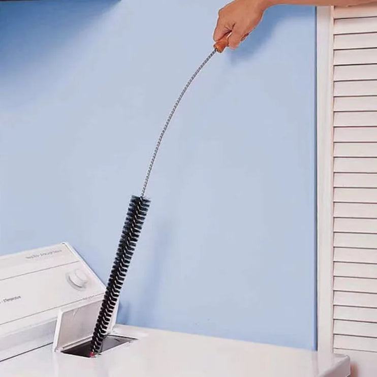 Flexible and long cleaning brush