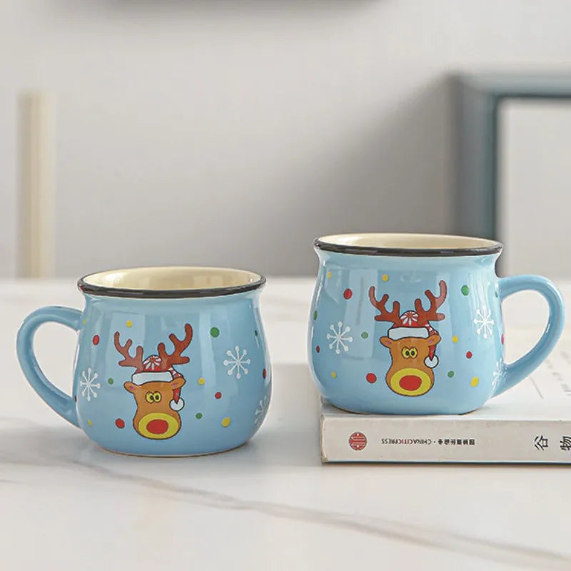 Taza de cerámica con dibujos navideños