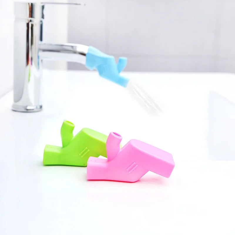 Universal silicone faucet extender