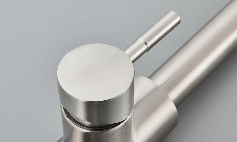 Grifo de cocina extraíble con regulador de chorroGrifosHardware > Plumbing > Plumbing Fixtures > Faucets > Kitchen Sink Faucets