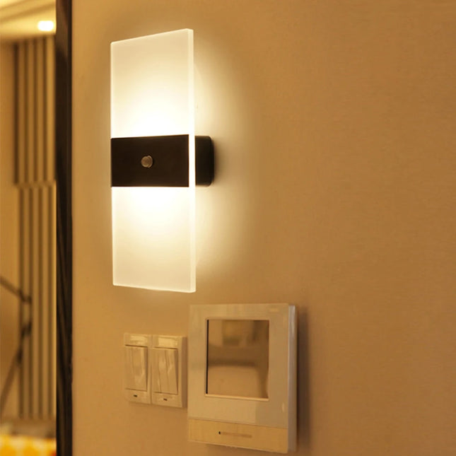 LED wall light with USB charging