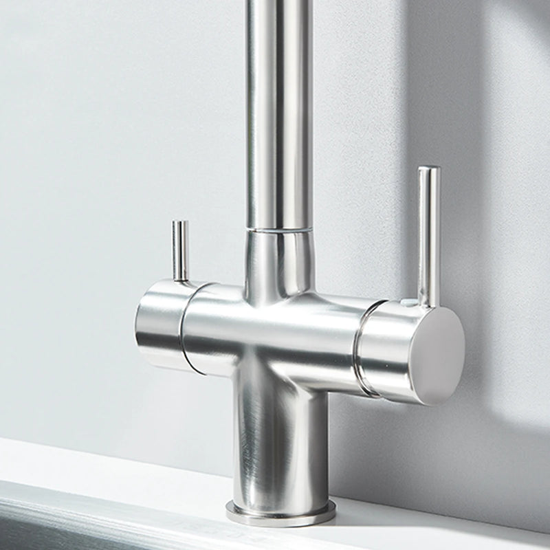 Grifo de cocina de filtración con mezcla de agua caliente y fríaGrifosHardware > Plumbing > Plumbing Fixtures > Faucets > Kitchen Sink Faucets