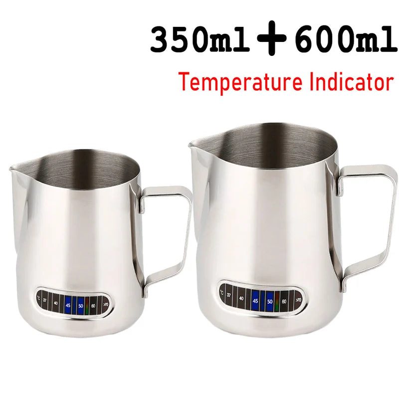 Jarra de Barista en Acero Inoxidable con Indicador de Temperatura – 350ml / 600mlJarrasHome & Garden > Kitchen & Dining > Kitchen Appliance Accessories > Coffee Maker & Espresso Machine Accessories > Frothing Pitchers