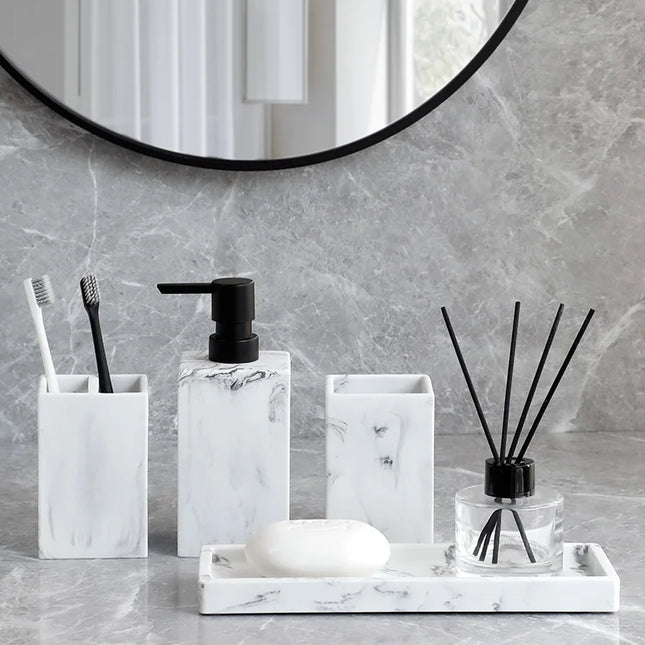 Set de 4 accesorios de baño efecto mármol | Dispensador, portacepillos, vaso y bandeja de resinaDispensadores de jabónHome & Garden > Bathroom Accessories > Bathroom Accessory Sets