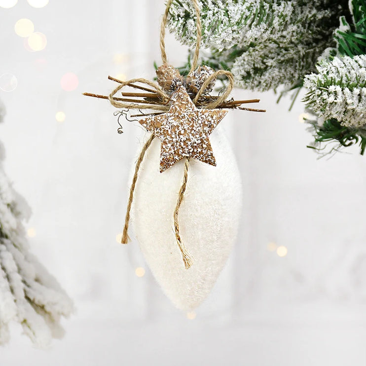 White Christmas balls with shapes 1/2 pcs