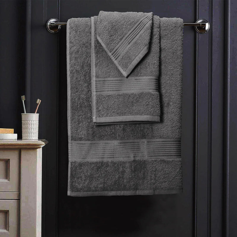 Juego de 3 unidades de toallas de baño lisasToallas