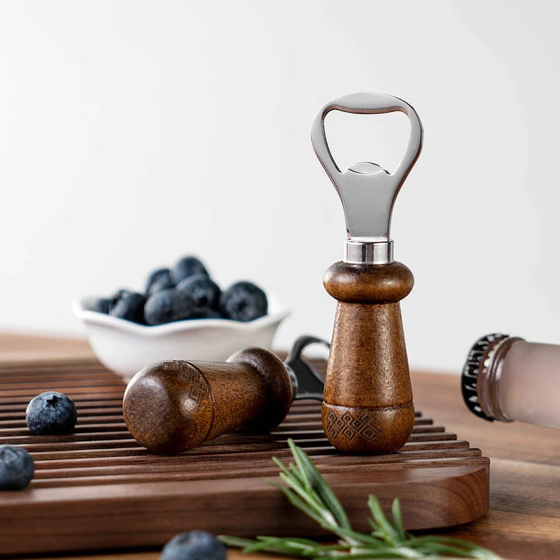 Abrebotellas portátil con mango de madera de acero inoxidableAbridoresHome & Garden > Kitchen & Dining > Barware > Cocktail Shakers & Tools > Bottle Openers