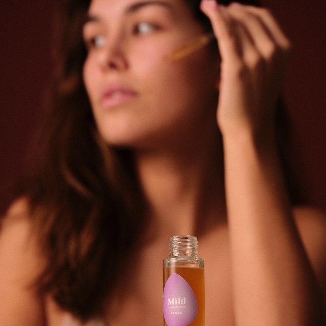 Sérum facial calmante para piel sensible | rojeces