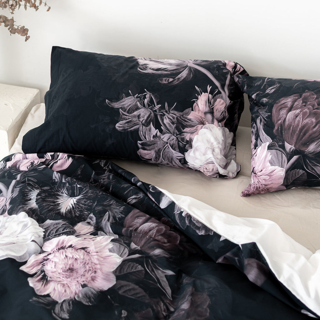 Onyx Pillowcase