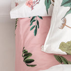Blooming fitted sheet