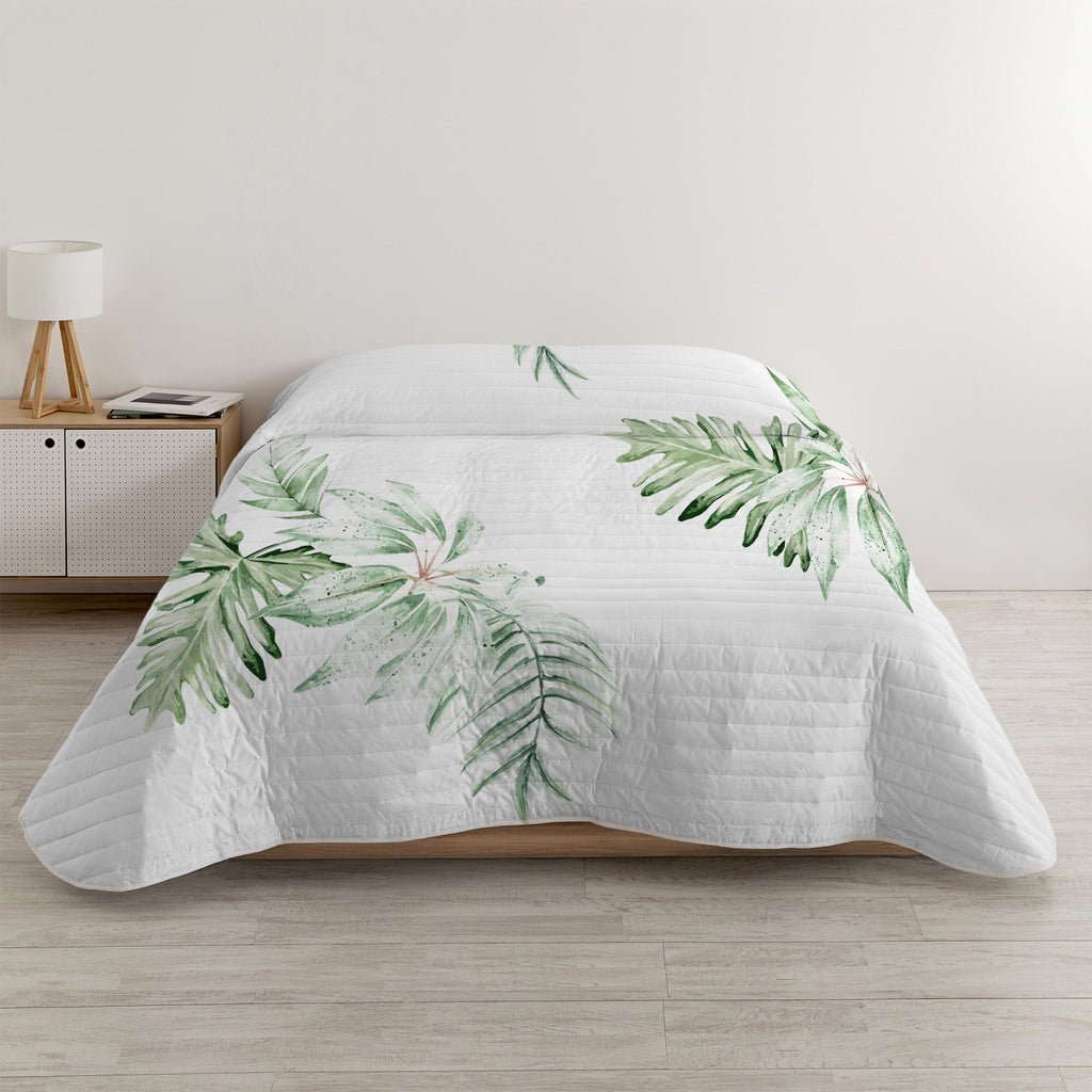 Delicate Bedspread