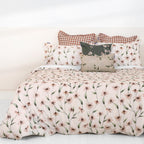 Tinny bloom Duvet cover