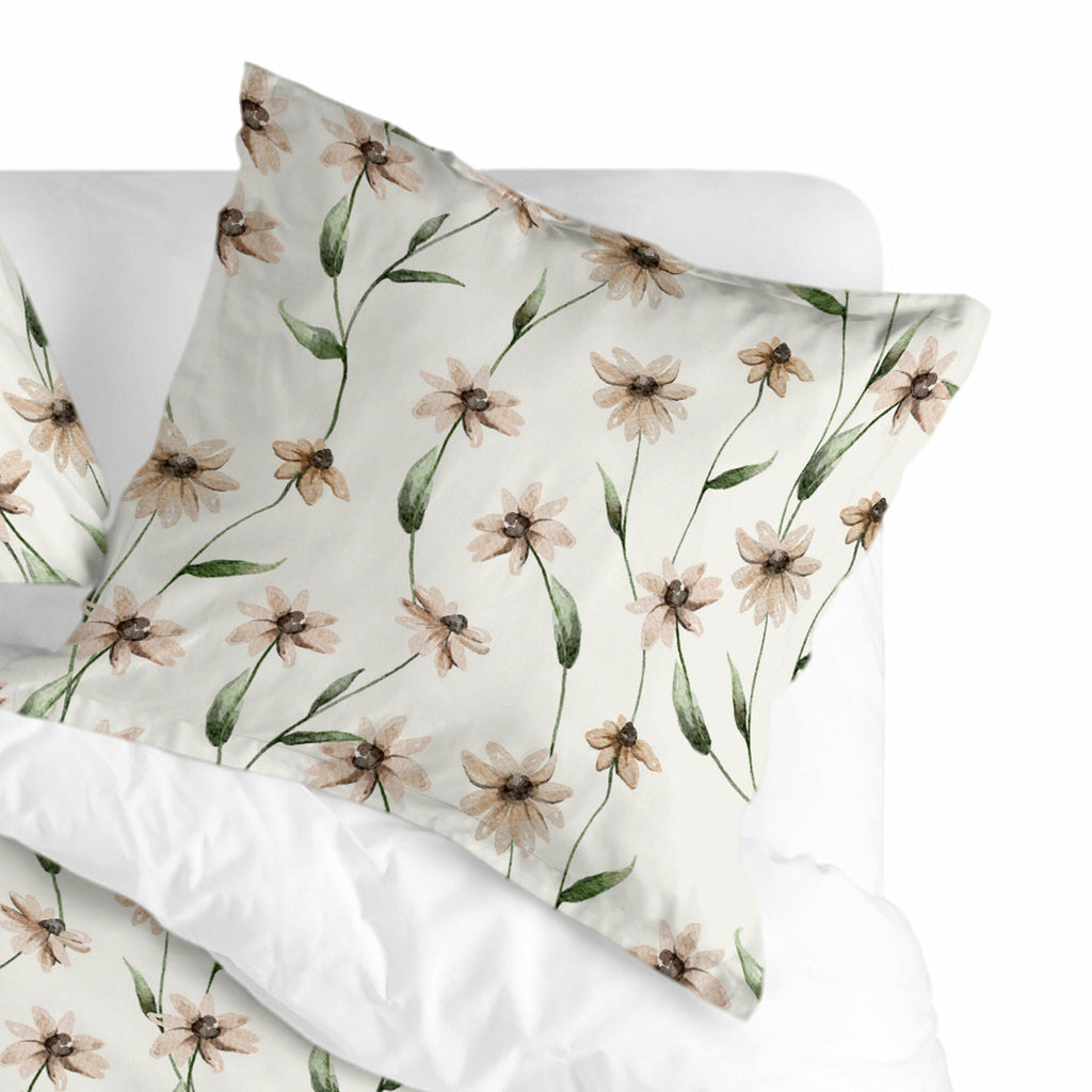 Tinny bloom Pillowcase