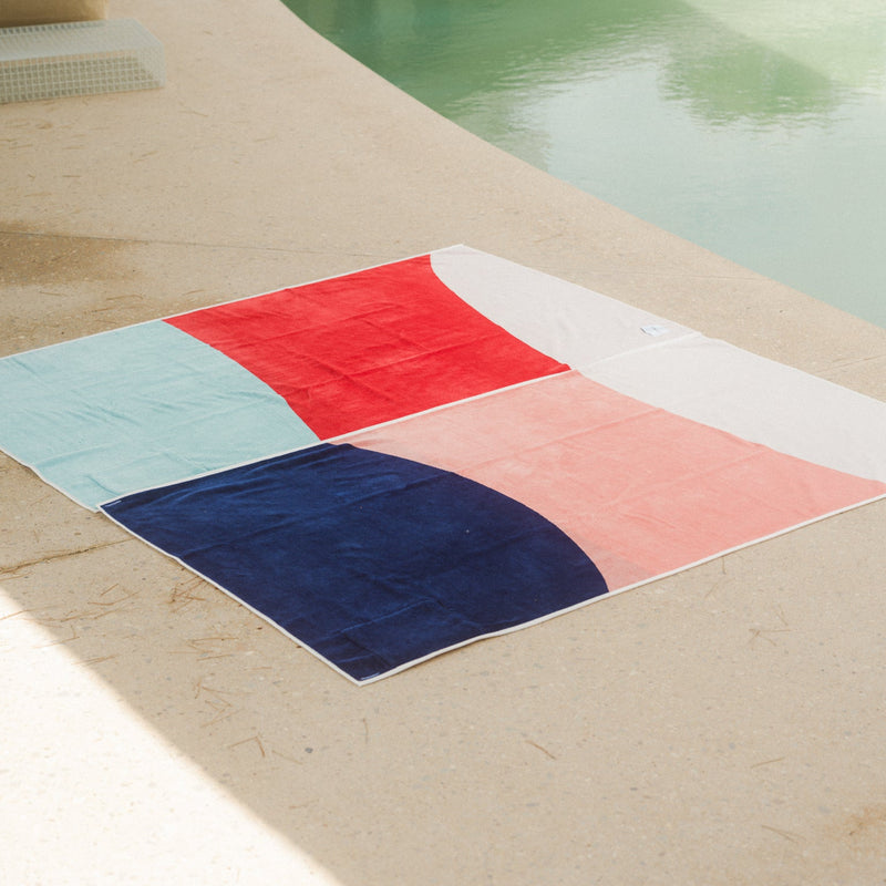 KONOH - Toalla de playa de algodón orgánico con bolsillo1Home & Garden > Linens & Bedding > Towels > Beach Towels