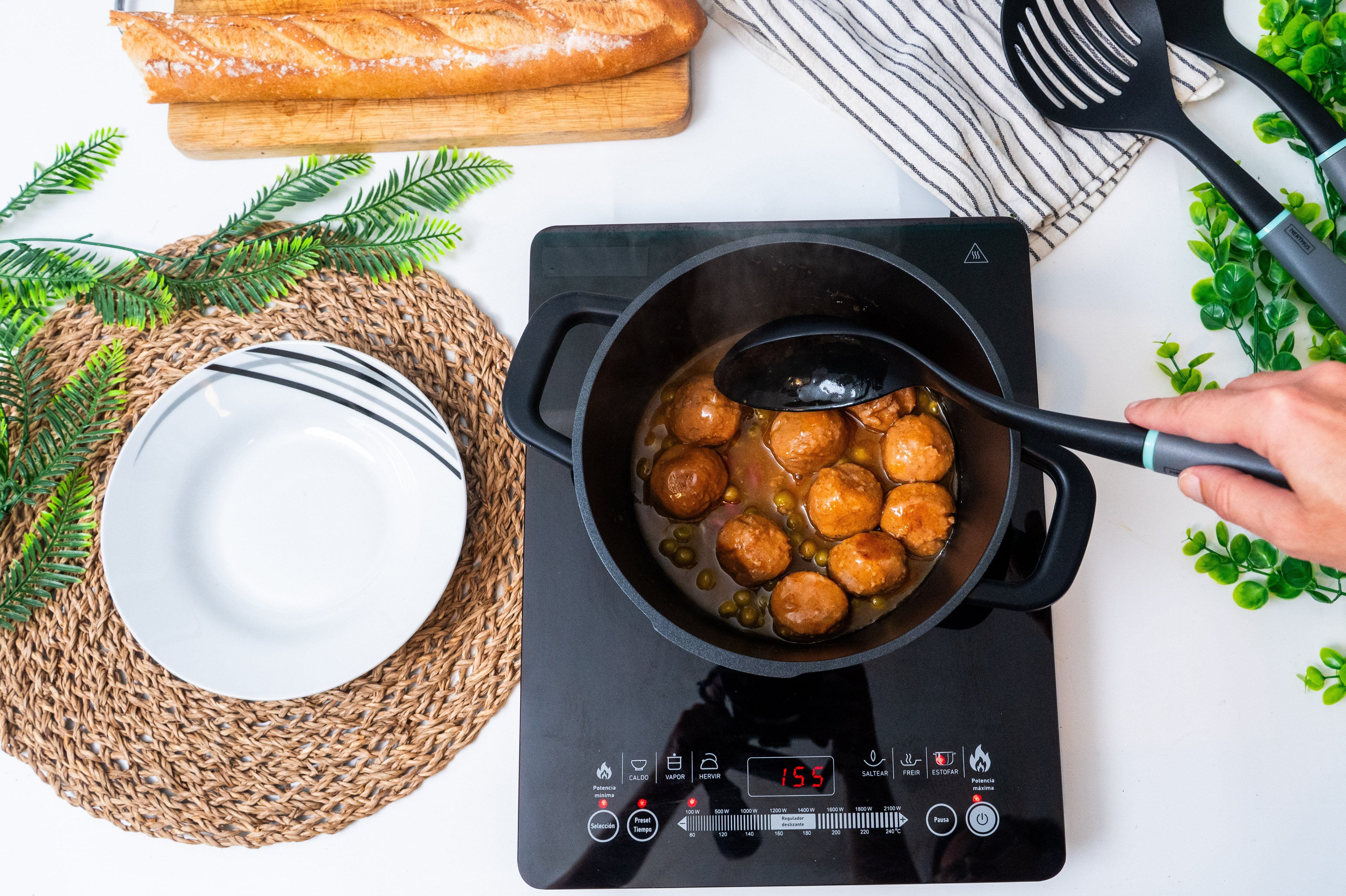 Cacerola Alta Con Tapa de Cristal – Antiadherente Quantanium de PPG Reforzada Con Titanio