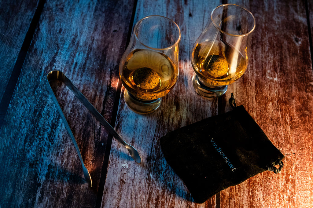 Set of 2 Classic Whiskey Glasses with Chilling Stones and Tongs