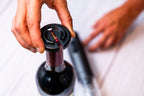 Battery-operated electric corkscrew