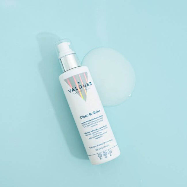 Leche micelar facial limpia y desmaquilla con suavidad