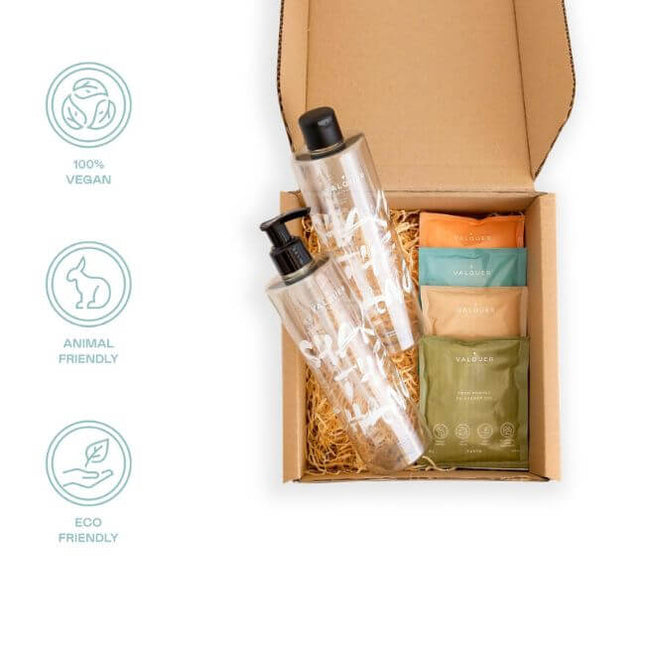 Gel de baño sostenible con 4 sobres y envases reutilizables