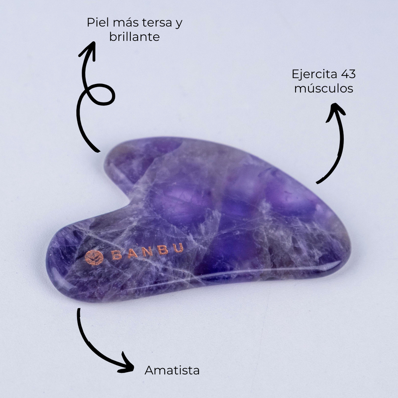 Gua sha de amatista para yoga facial y piel radiante