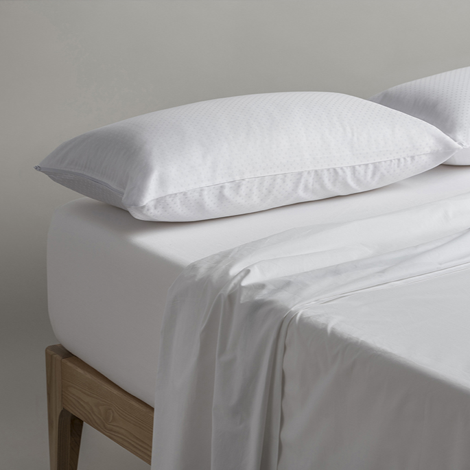 Almohada doble de menor firmeza con funda de algodón suaveAlmohadasHome & Garden > Linens & Bedding > Bedding > Pillows