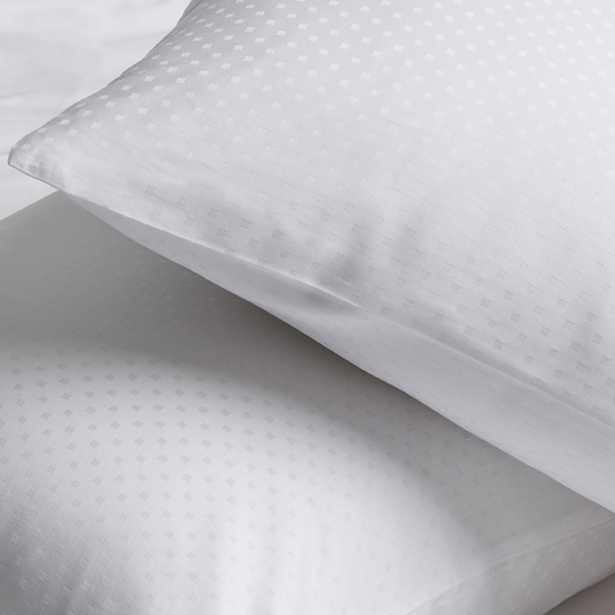 Almohada doble de menor firmeza con funda de algodón suaveAlmohadasHome & Garden > Linens & Bedding > Bedding > Pillows