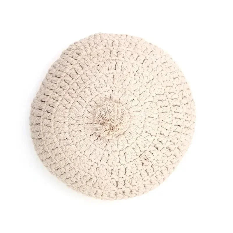 Round crochet decorative cushion in ecru cotton
