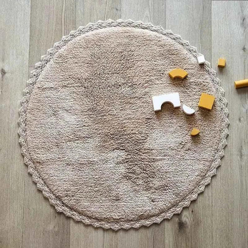 Soft round children's rug 110 cm | Nude color