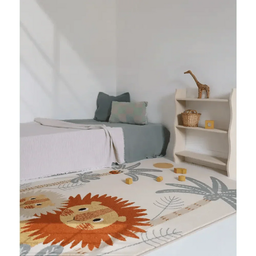 Tapete infantil Leão 120x170 | Macio e poético