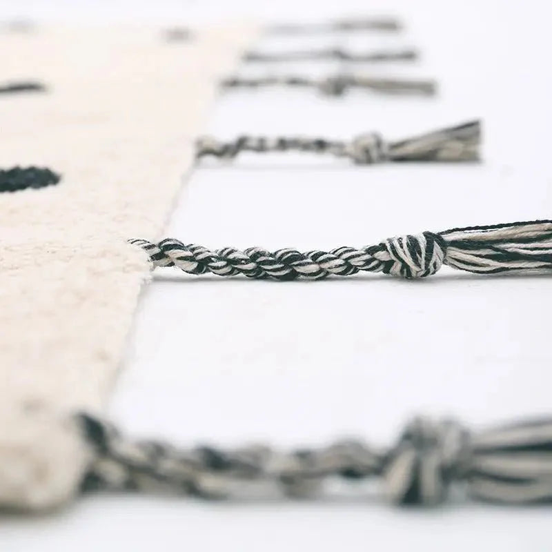 Alfombra Infantil NÜMI BLACK con lunares 100x150AlfombraHome & Garden > Decor > Rugs